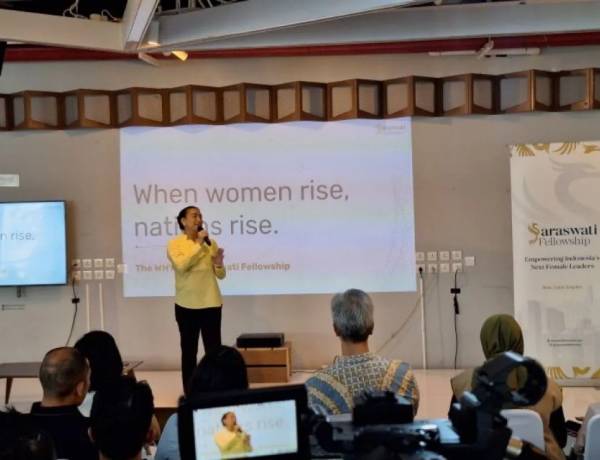 Untuk Cetak Pemimpin Perempuan, Rahayu Luncurkan Saraswati Fellowship!