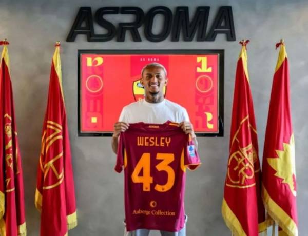AS Roma Resmi Datangkan Bek Sayap Wesley Franca dari Flamengo