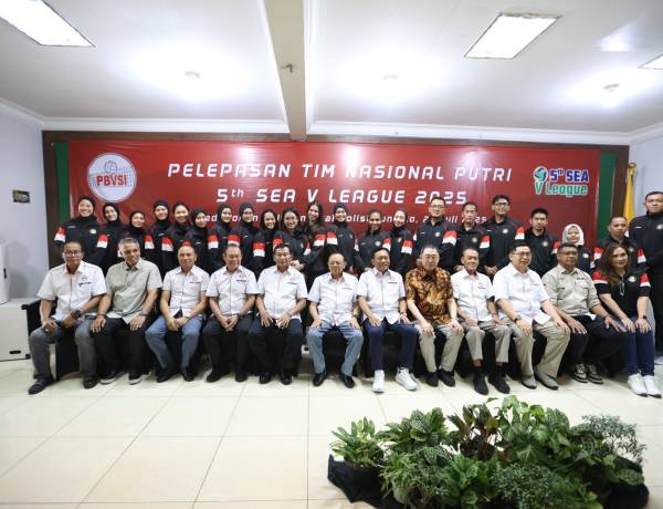PBVSI Lepas Timnas Voli Putri ke SEA V League 2025, Imam Sudjarwo: Semoga Tembus 2 Besar!