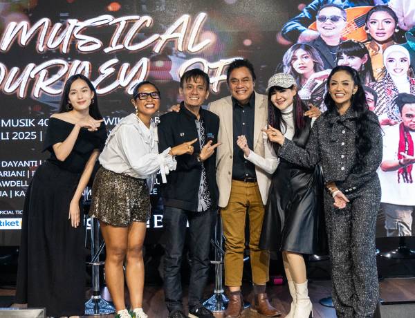 Konser Akbar 40 Tahun Kiprah Dwiki Dharmawan