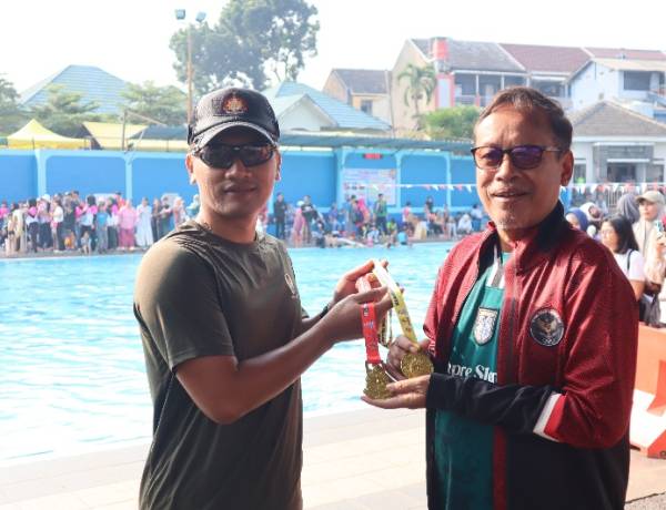 Sukses di Gelar Kejuaraan Renang Antar Pelajar Piala DanBrigif 1/JS, Di Buka Resmi Komandan Brigif 1/JS Dan Kemenpora RI
