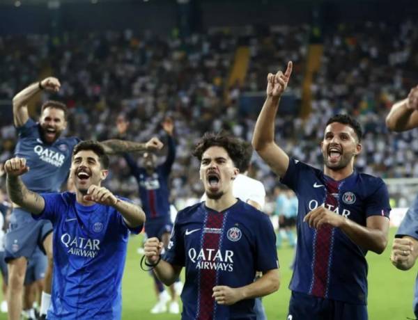 Paris Saint Germain  Juara  Piala Super Eropa untuk Pertama Kali
