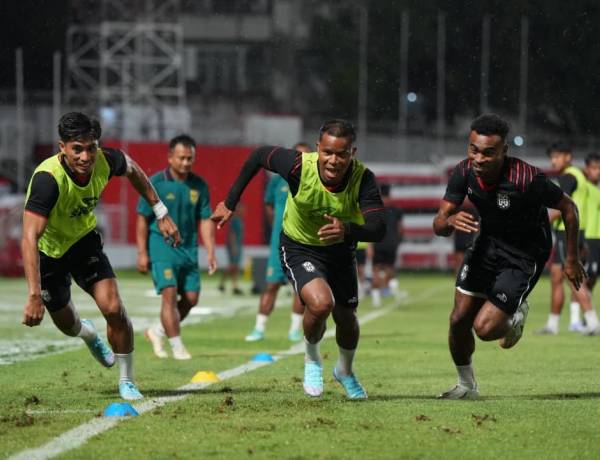 Kontra Bali United, Hendri Susilo:: Laga Pertama di Kandang, Kami Siap Berikan yang Terbaik
