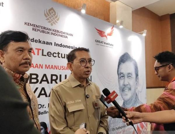 Menbud Fadli Zon: Buku Sejarah Indonesia akan Diluncurkan pada Oktober Mendatang