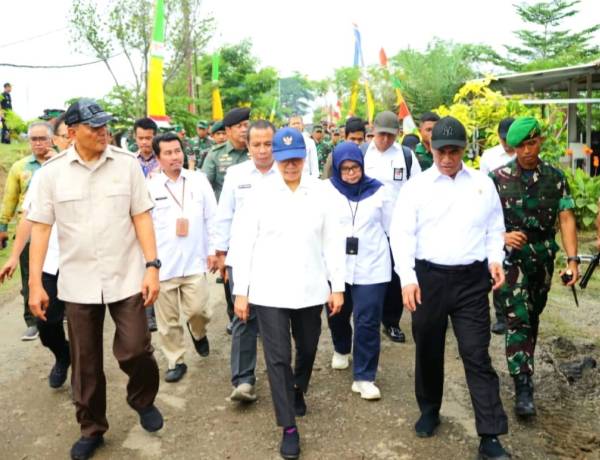 Mentan Amran: Hilirisasi Pertanian Butuh Disiplin TNI untuk Tingkatkan Kesejahteraan Petani