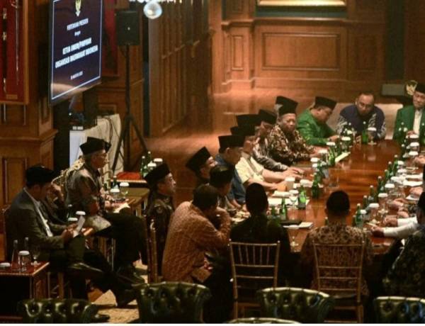 Presiden Prabowo Subianto Terima Sejumlah Ormas) Islam Indonesia dan Betikut Pernyaan Ormas Islam Menyikapi Situasi Saat Ini