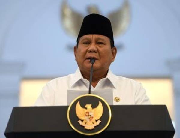 Presiden Prabowo Resmi Lantik Mochamad Irfan Yusuf dan Dahnil Anzar Simanjuntak sebagai Menteri dan Wamen Haji dan Umrah