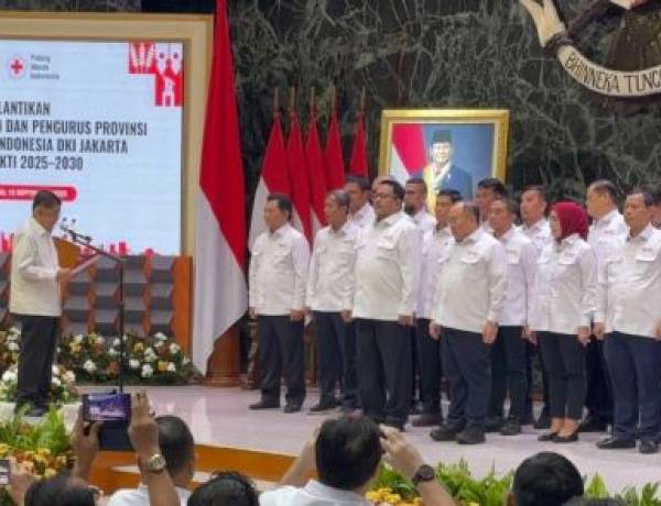 Jusuf Kalla Resmi Lantik Pengurus Provinsi PMI dan Dewan Kehormatan 