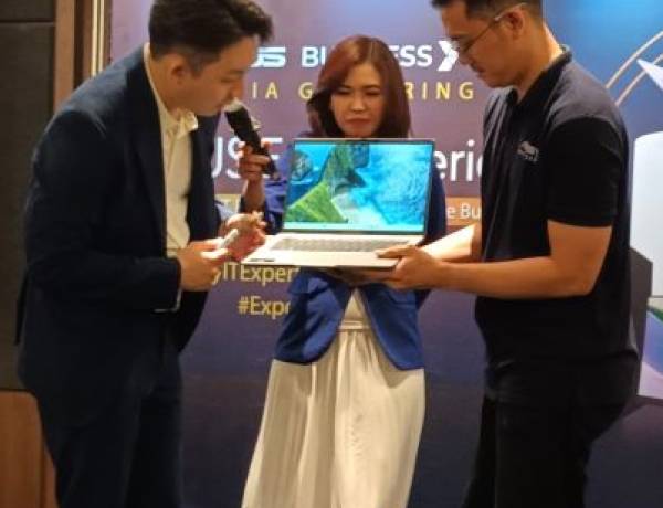 ASUS Perkenalkan Rangkaian ExpertBook Series di Jatim, Perkuat Dukungan untuk Ekosistem Bisnis Lokal