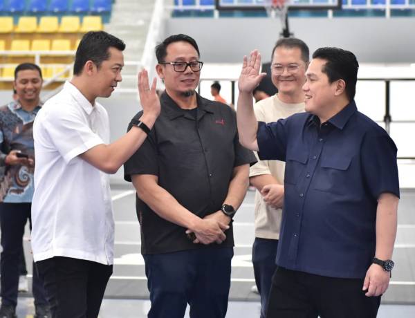 Tinjau CYESC, Motivasi Menpora Erick untuk Atlet: Kalian Harus Punya Mimpi Juara Olimpiade!