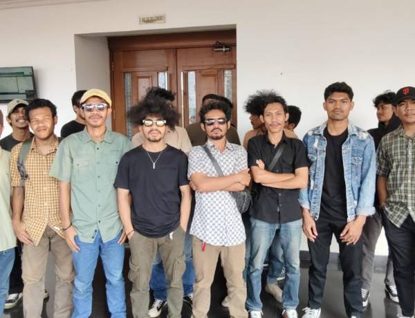 Tolak Dugaan Kriminalisasi terhadap Karyawan WKM, Sejumlah Aktivis Maluku Utara Pantau Sidang di PN Jakpus