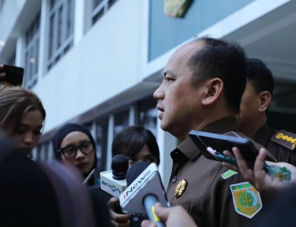 Korupsi Minyak Rp285 Trilun Kejagung Periksa Lagi 4 Saksi