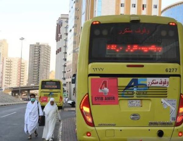 Kerajaan Arab Saudi Izinkan Umrah dengan Semua Jenis Visa