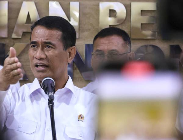Mentan Amran:  Pemerintah Tindak 2.039 Kios Pupuk Rugikan Petani Rp600 Miliar