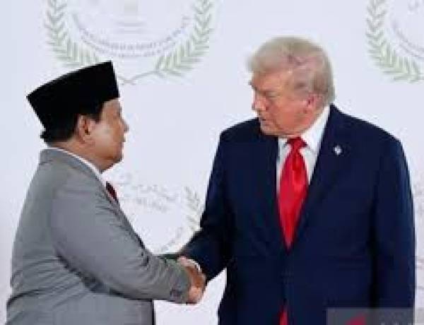 Trump Puji Kepemimpinan Prabowo di KTT Perdamaian