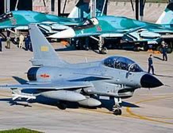 Menhan: Pesawat Jet Tempur J-10 Chengdu Segera Terbang di Jakarta