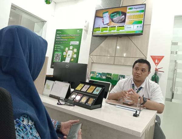 Pegadaian mengEMASkan Indonesia 