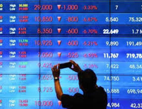 IHSG Rontok Investor Harus Waspada,Banyak Saham Diduga Digoreng Lewat Pemberitaan