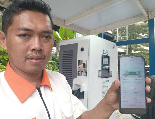 Dari Pembangkit ke SPKLU, PLN Perkuat Rantai Pasok Energi Hijau untuk Swasembada Energi 