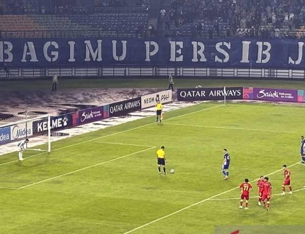 ACL 2025: Taklukkan Selangor FC 2-0, Persib Bandung Pimpin Klasemen Group C