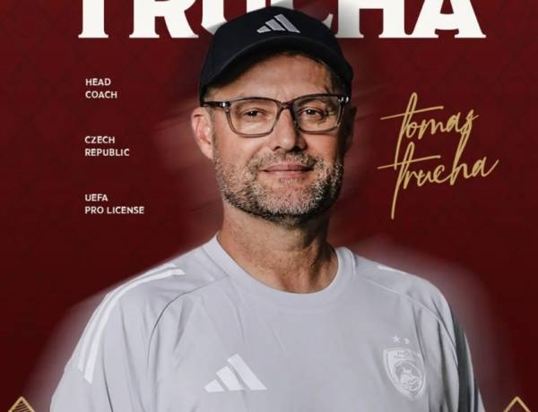 Resmi! PSM Makassar Kontrak Tomas Trucha sebagai Pelatih Baru