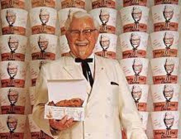 Dari Seragam Tentara ke Seragam Waralaba—Kisah Kolonel Sanders dan Melejitnya KFC di Indonesia Hingga Usia 46 Tahun