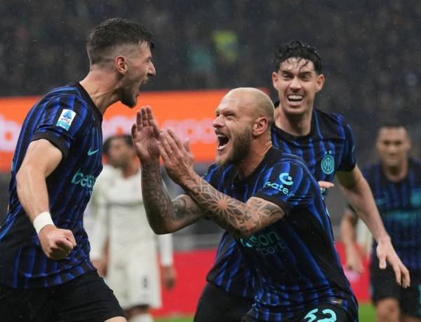 Liga Italia: 2 Gol Calhanoglu Bawa  Inter Milan Hajar Fiorentina  3-0