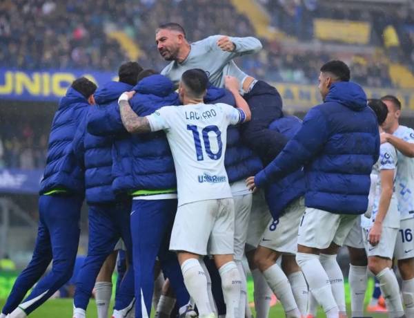 Liga Italia: Inter Milan Kalahkan Verona, FiorentinaTersandung di Kandang 