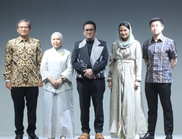 Mendag Busan Resmi Buka JMFW 2026: Dorong Modest Fashion Indonesia Go Global