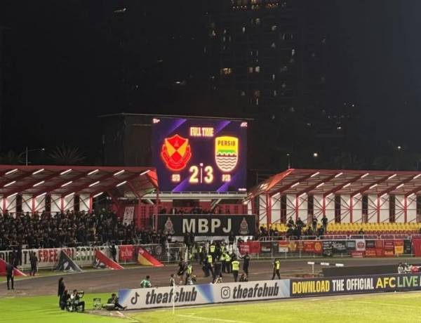 Liga Champions Asia; Persib Bandung Gilas Tuan Rumah Selangor FC 3-2, Adam Alis Cetak Brace!