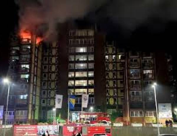 Panti Jompo Terbakar, 12 Orang Tewas