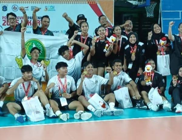 Jabar Raih Medali Emas Putra Putri Cabang Voli Indoor