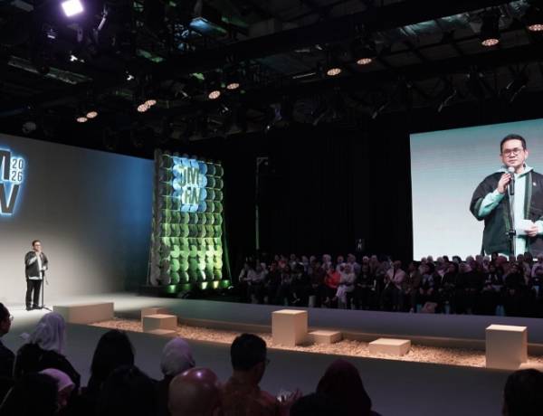 Modest Fashion Indonesia Kian Mendunia, JMFW 2026 Lampaui Target Transaksi USD 19,5 Juta