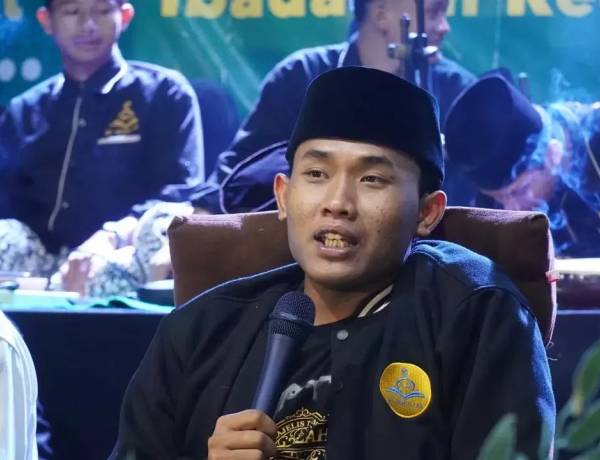 Ini Profil Gus Elham, Pendakwah Muda dari Kediri yang Dikritik karena Cium Anak-Anak Perempuan