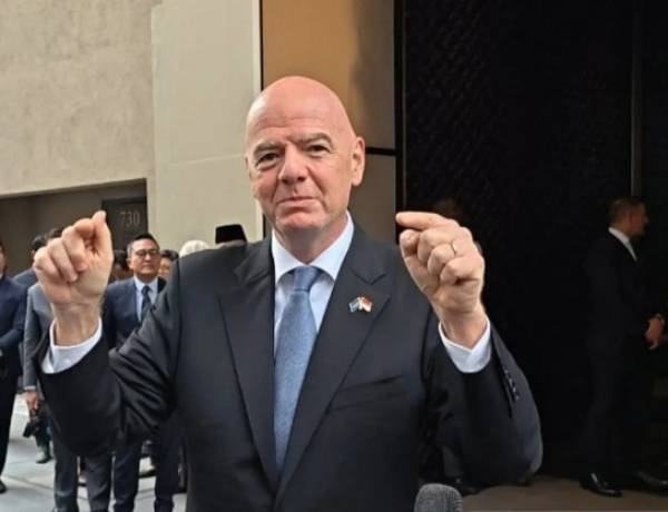Gianni Infantino Umumkan FIFA Jalankan Operasi Besar Basmi Kekerasan Daring