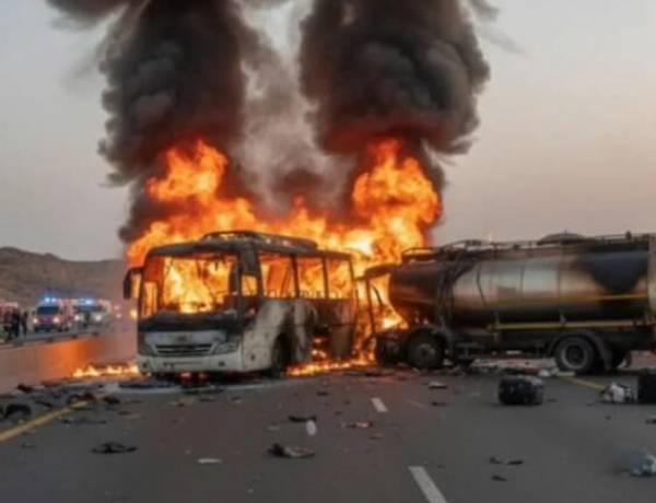 Tabrak Bus Tanki, 45 Jemaah Umroh India Dilaporkan Tewas dalam Kecelakaan Bus di Arab Saudi