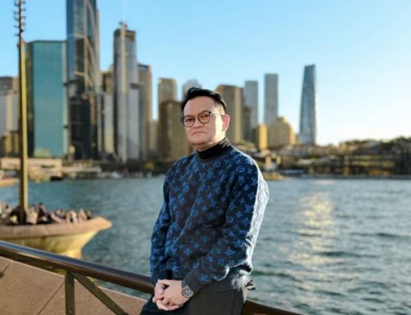 Hedi Yunus Rilis Single Terbaru 'Rasa Tak Tersampaikan' Ditulis oleh Melly Goeslaw