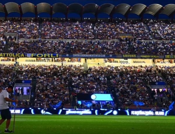 Saat Derbi Milan, Stadion Giuseppe Meazza Dipastikan Penuh