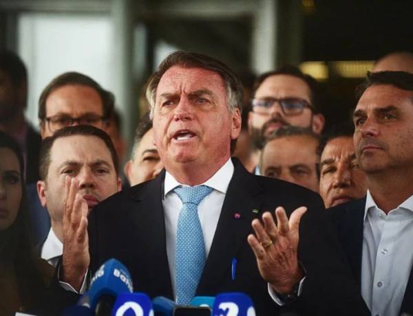 Breaking News: Polisi Brazil Tangkap Mantan Presiden Brazil Bolsonaro!