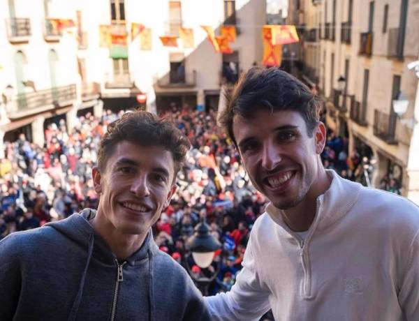 Perayaan Bersejarah Marquez Bersaudara di Cervera