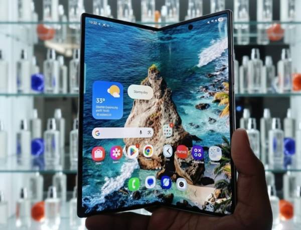 Galaxy Z Fold7: Cara Baru Riset Cepat & Eksekusi Bisnis dalam Satu Genggaman