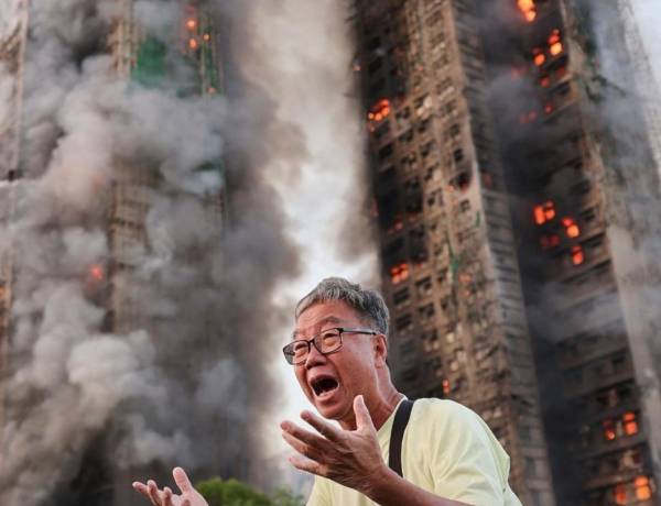 Kebakaran Mematikan di Hong Kong, Puluhan Orang Tewas