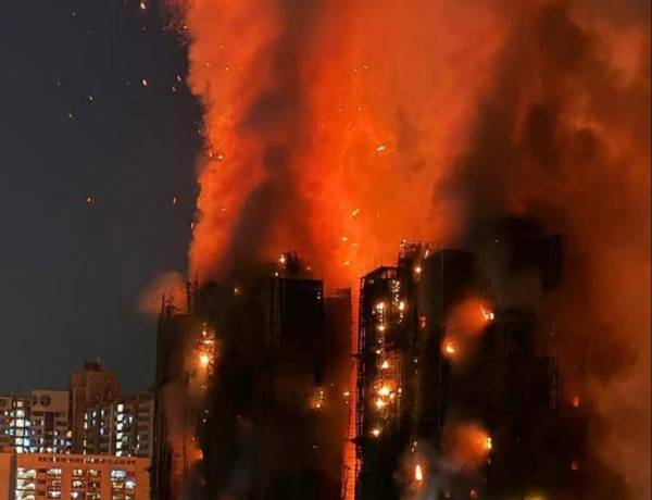 Kemlu: Dua WNI Tewas Dalam Kebakaran Hebat di Hong Kong