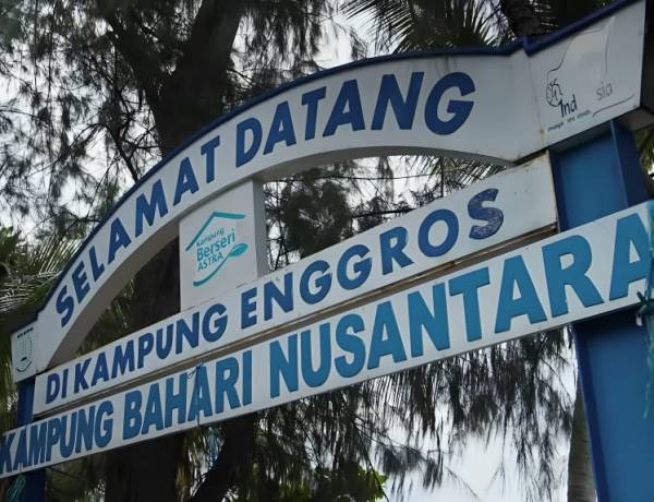 Astra dan Masyarakat Enggros Wujudkan Pemulihan Pesisir dan Pemberdayaan Kampung Adat Papua