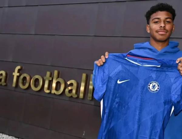 Isago Silva, Putra Sulung Thiago Silva Resmi Tandatangani Kontrak Profesional Pertamanya Bersama Chelsea