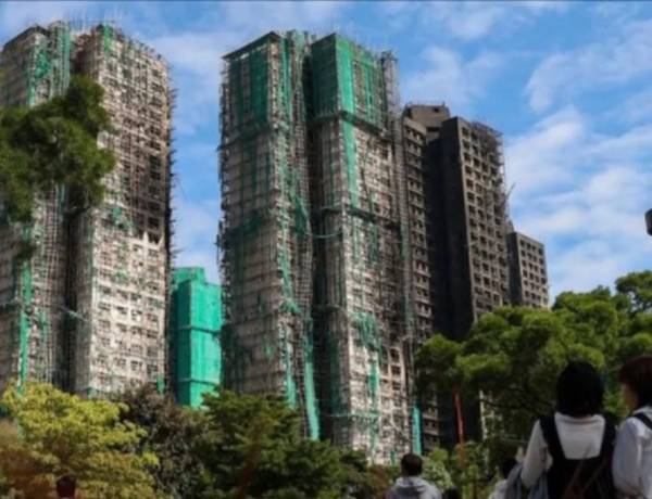 Kebakaran di Hongkong, Kemlu: 108 WNI Selamat, 22 Masih Hilang