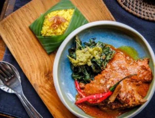 Tampilkan 15 Paket Terkurasi WISH 2025, Kemenpar Rilis Katalog 'Paket Tur Gastronomi'