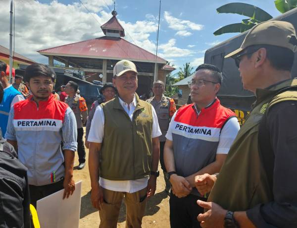 Dirut Pertamina & Menteri ESDM Jamin Pasokan Energi di Kawasan Bencana 