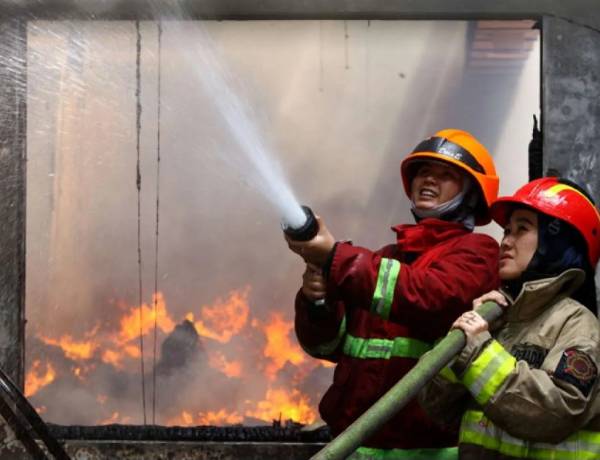 Korban Kebakaran Ruko Terra Drone, 20 Orang Tewas Dievakuasi ke RS Polri