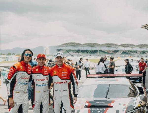 Sean Gelael "Dancing in The Rain", Bawa AF Corse dari P15 ke P4!